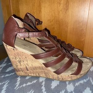 Brown cork wedge sandals